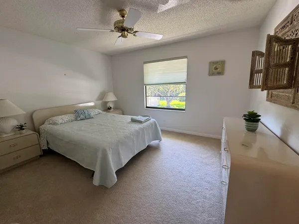 $2,900 | 801 Sabal Ridge Circle, Unit H, Palm Beach Gardens, FL 33418