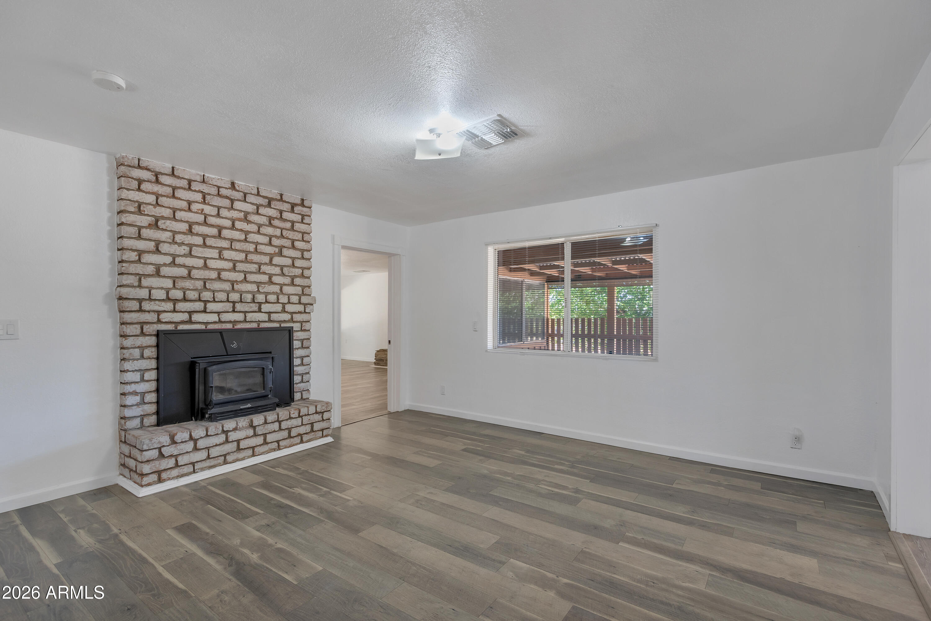 4410 North Montezuma Avenue Rimrock, AZ 86335 - Photo 4 of 27 Family Room