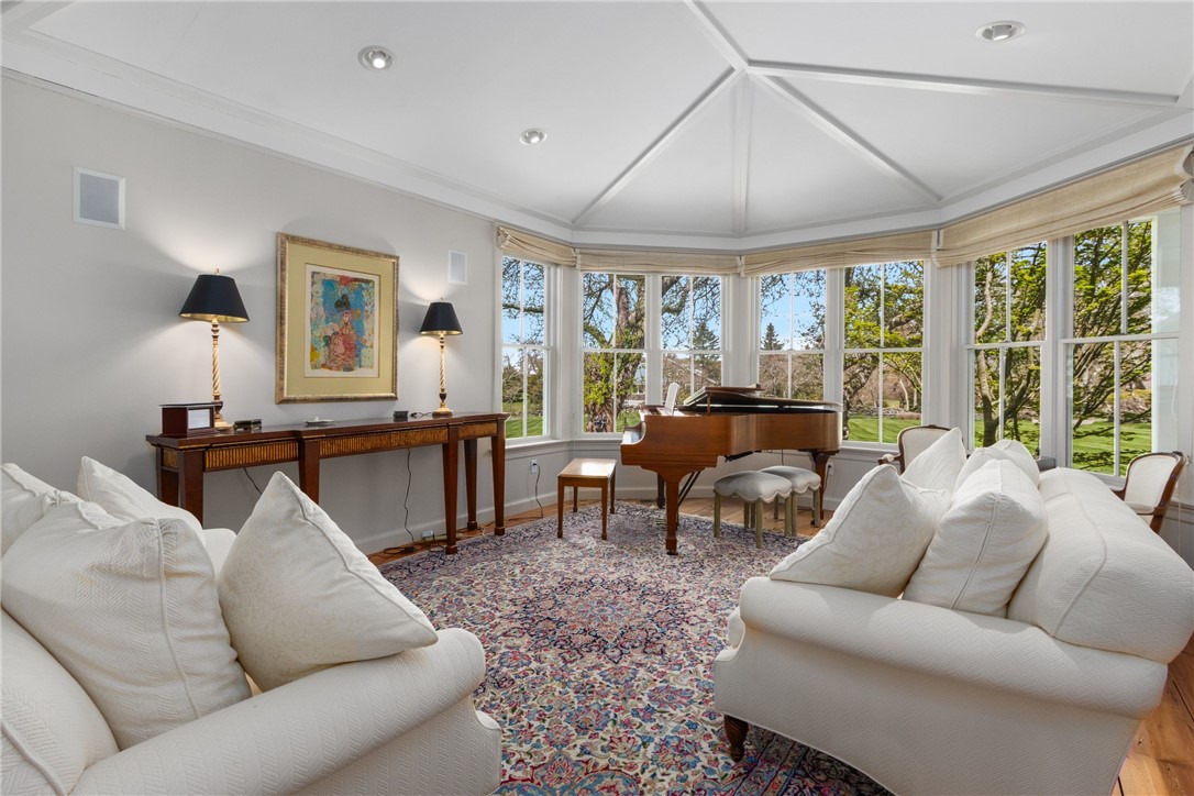 40 Little Harbor Road Tiverton, RI 02878 - Photo 9 of 50