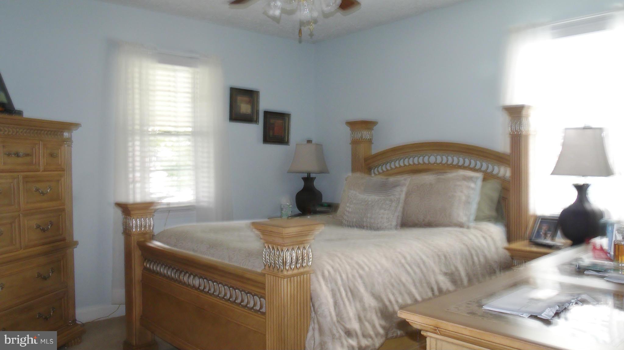 326 Upperlanding Road Baltimore, MD 21221 - Photo 3 of 25 Master Bedroom