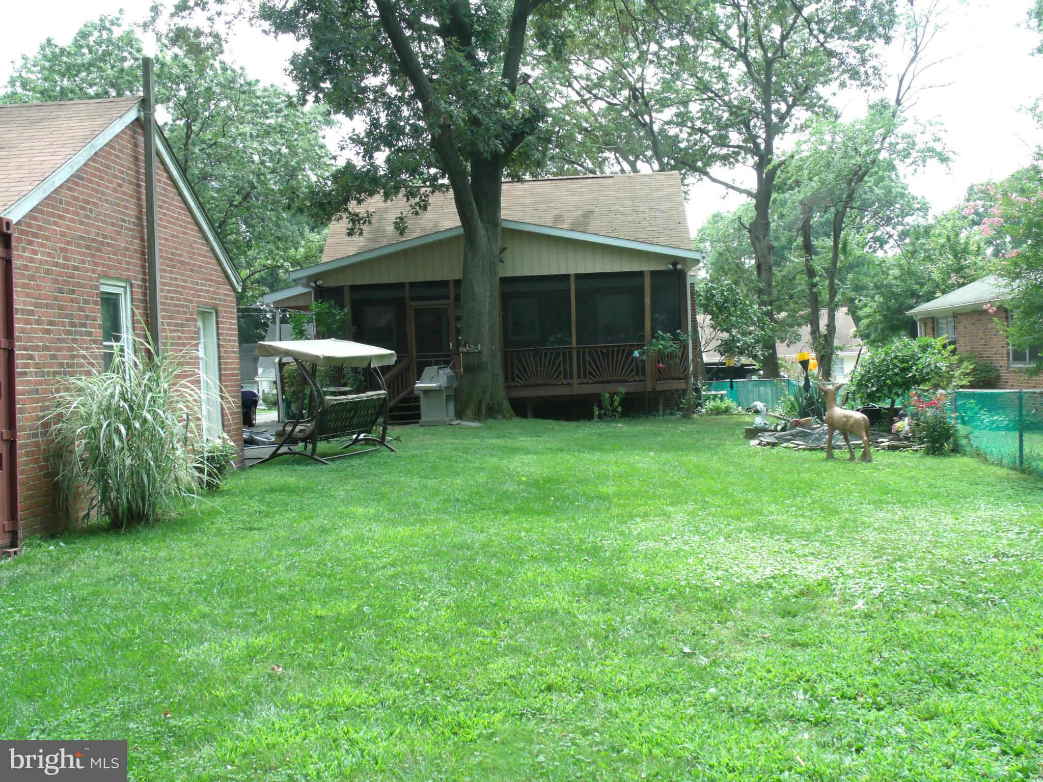 326 Upperlanding Road Baltimore, MD 21221 - Photo 22 of 25 Exterior (Rear) View of home from back yard.