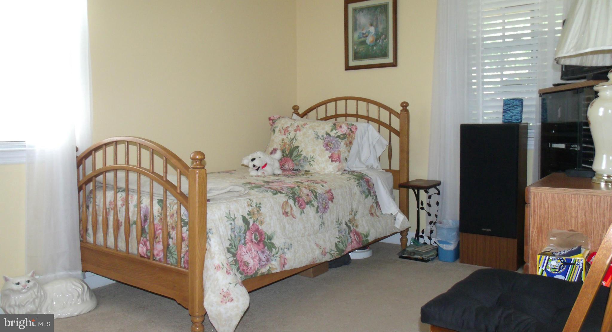 326 Upperlanding Road Baltimore, MD 21221 - Photo 4 of 25 Bedroom # 2