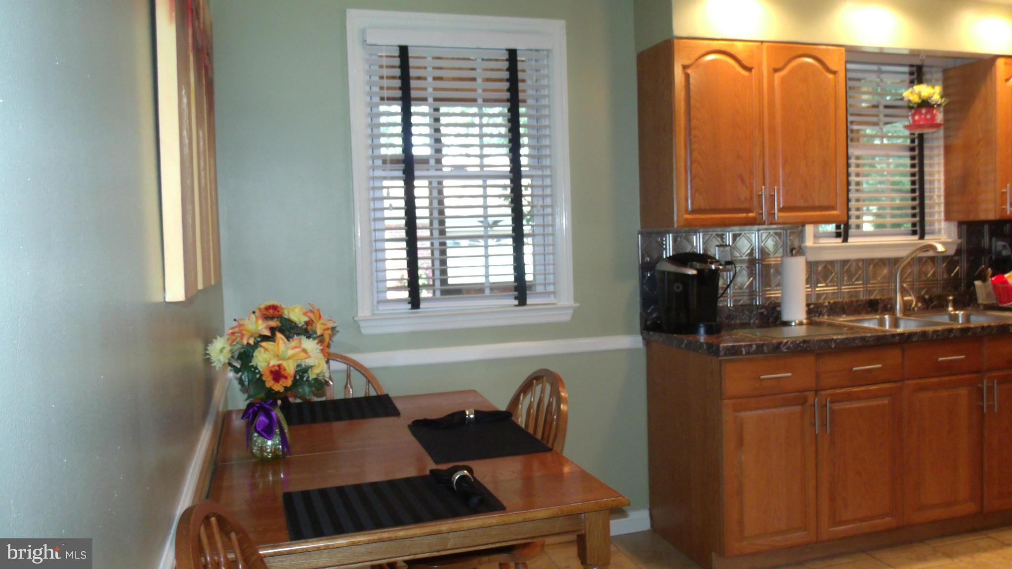326 Upperlanding Road Baltimore, MD 21221 - Photo 8 of 25 Kitchen