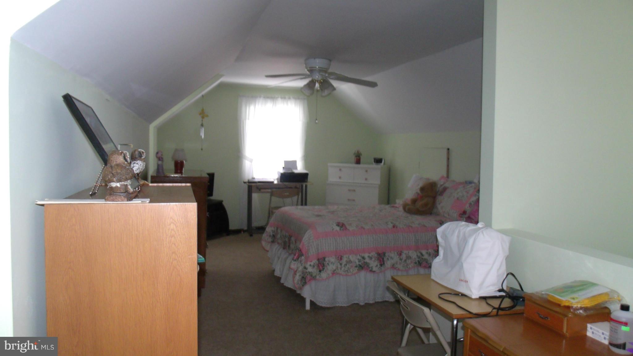 326 Upperlanding Road Baltimore, MD 21221 - Photo 9 of 25 Bedroom