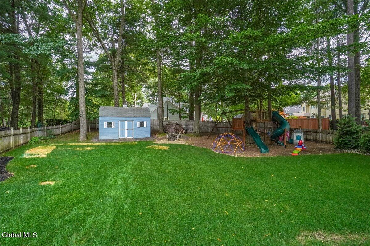 38 Timberwick Drive Halfmoon, NY 12065 - Photo 33 of 41 067-38 TIMBERWICK DR-24