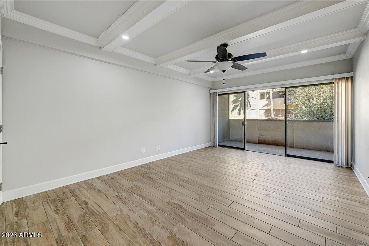 349 East Thomas Road, Unit E302 Phoenix, AZ 85004 - Photo 5 of 15 Living Room