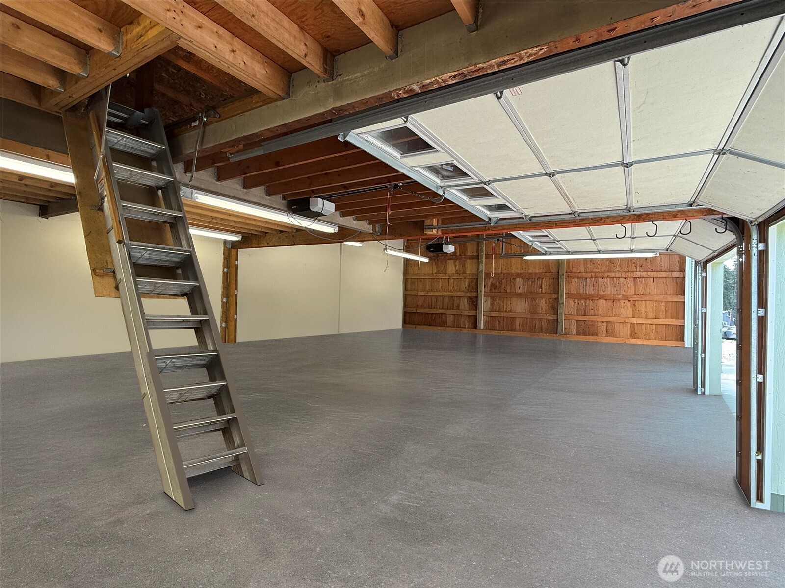 18452 Southwest View Road Mount Vernon, WA 98274 - Photo 36 of 40 Gallery Image 36