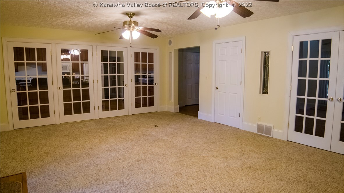 41 Station Springs Road Winfield, WV 25213 - Photo 8 of 44 Gallery Image 8