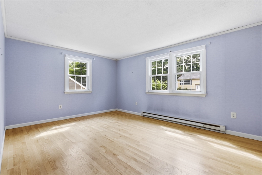 12 Hemlock Road Westford, MA 01886 - Photo 7 of 37