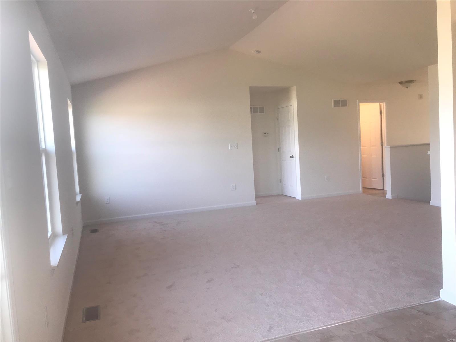 349 Rock Ridge Road Wentzville, MO 63385 - Photo 5 of 9