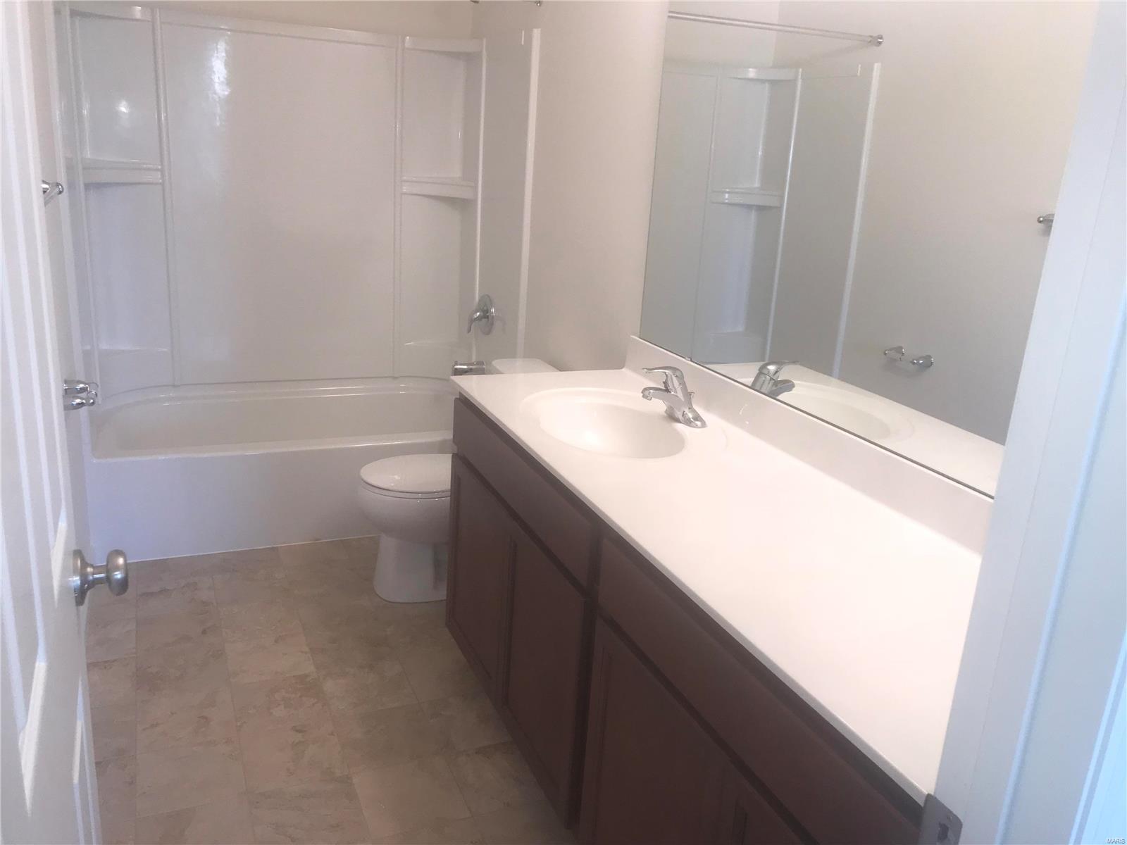 349 Rock Ridge Road Wentzville, MO 63385 - Photo 8 of 9