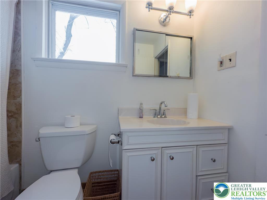 2529 Hampshire Road Bethlehem, PA 18017 - Photo 20 of 30