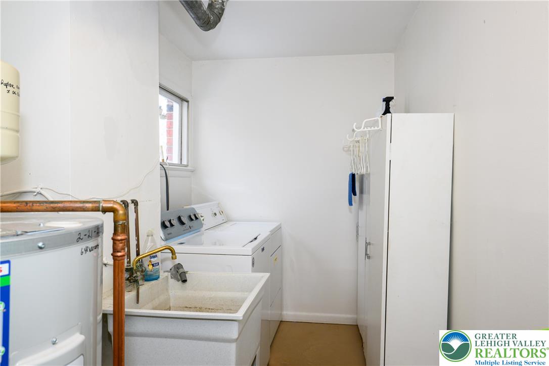 2529 Hampshire Road Bethlehem, PA 18017 - Photo 25 of 30