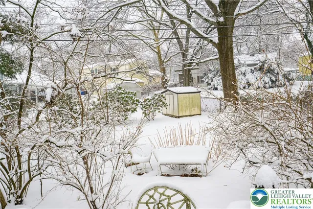 $349,900 | 2529 Hampshire Road, Bethlehem, PA 18017