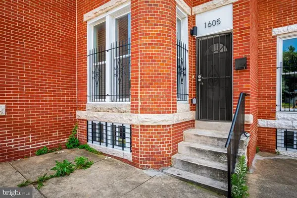 $1,500 | 1605 Clifton Avenue, Baltimore, MD 21217
