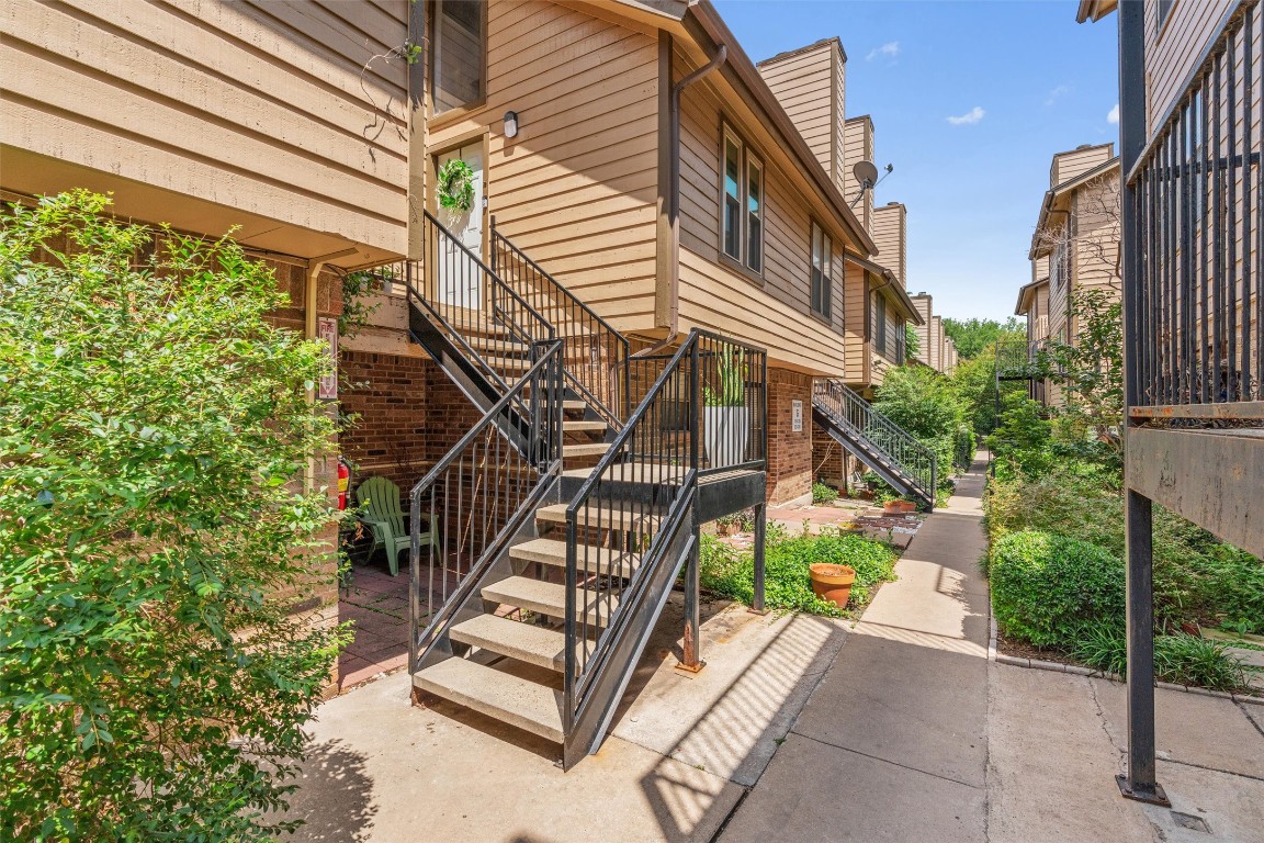 5608 Cougar Drive, Unit 226 Austin, TX 78745 - Photo 7 of 20 a view of entryway with a front door