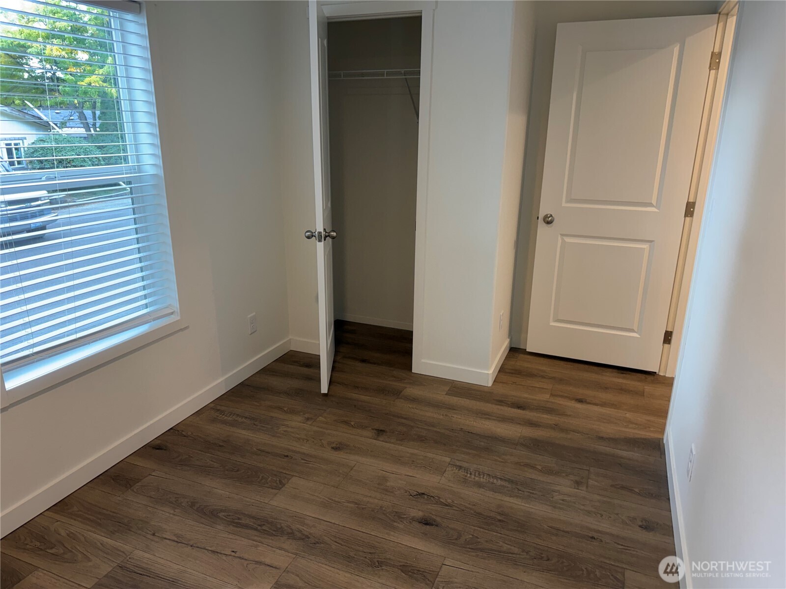 375 Union Avenue Southeast, Unit 8 Renton, WA 98059 - Photo 9 of 12 Gallery Image 9