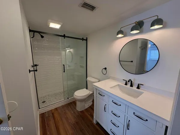 $1,800 | 2100 West Beach Drive, Unit S102, Panama City, FL 32401