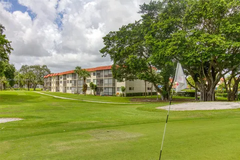 a view of a volley ball court