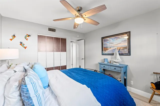 $299,000 | 160 Cypress Club Drive, Unit 604, Pompano Beach, FL 33060