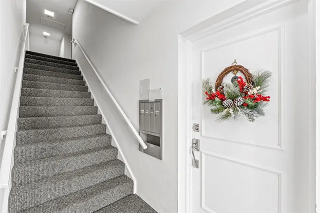 $299,000 | 160 Cypress Club Drive, Unit 604, Pompano Beach, FL 33060