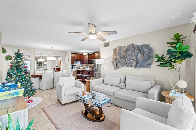 $299,000 | 160 Cypress Club Drive, Unit 604, Pompano Beach, FL 33060