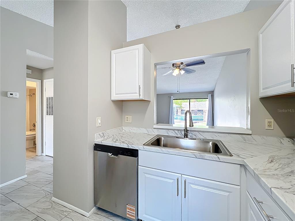 12136 Sand Pebble Way Orlando, FL 32824 - Photo 10 of 51