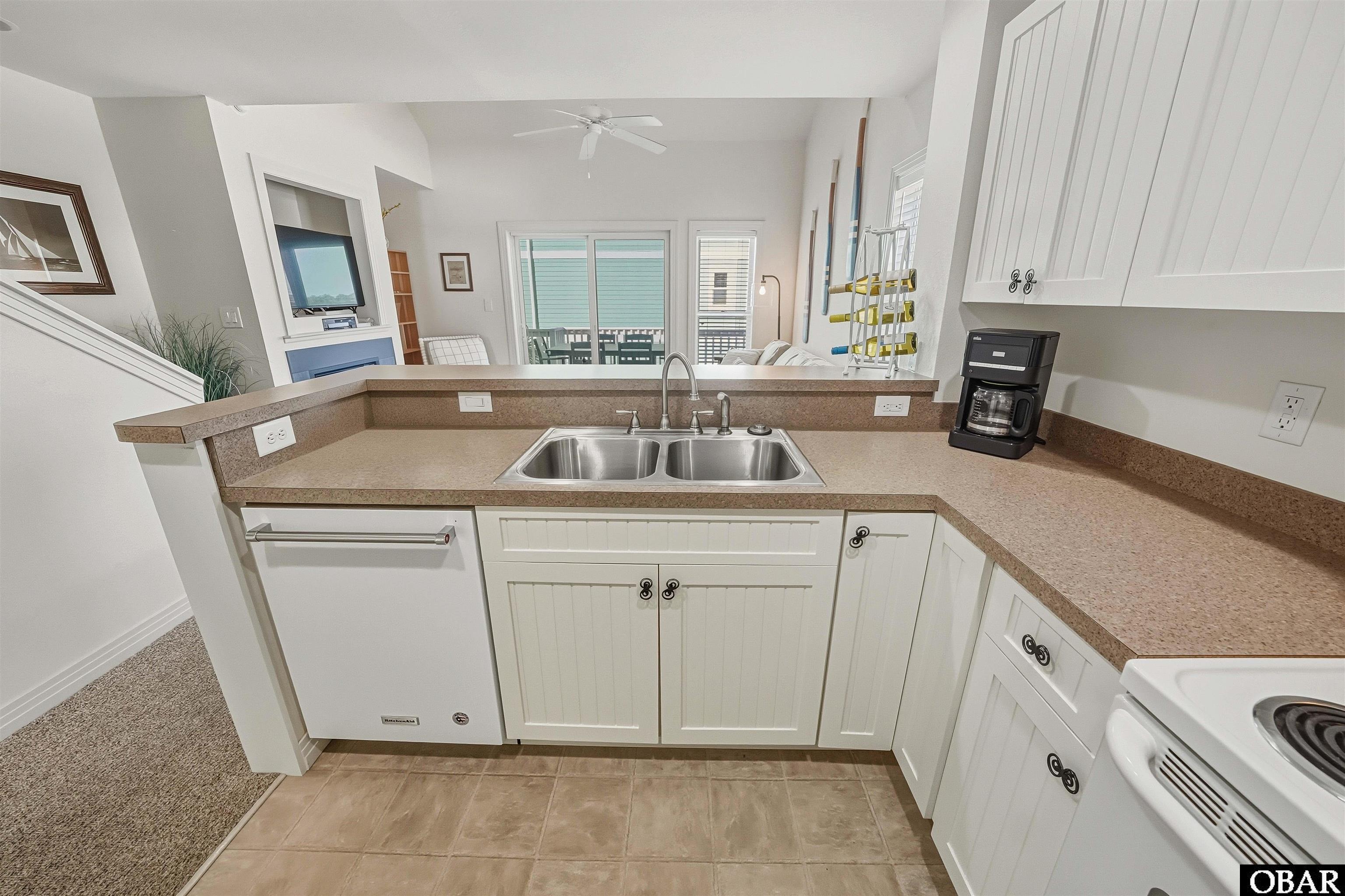 1107 Cambridge Road, Unit 305H Kill Devil Hills, NC 27948 - Photo 7 of 47