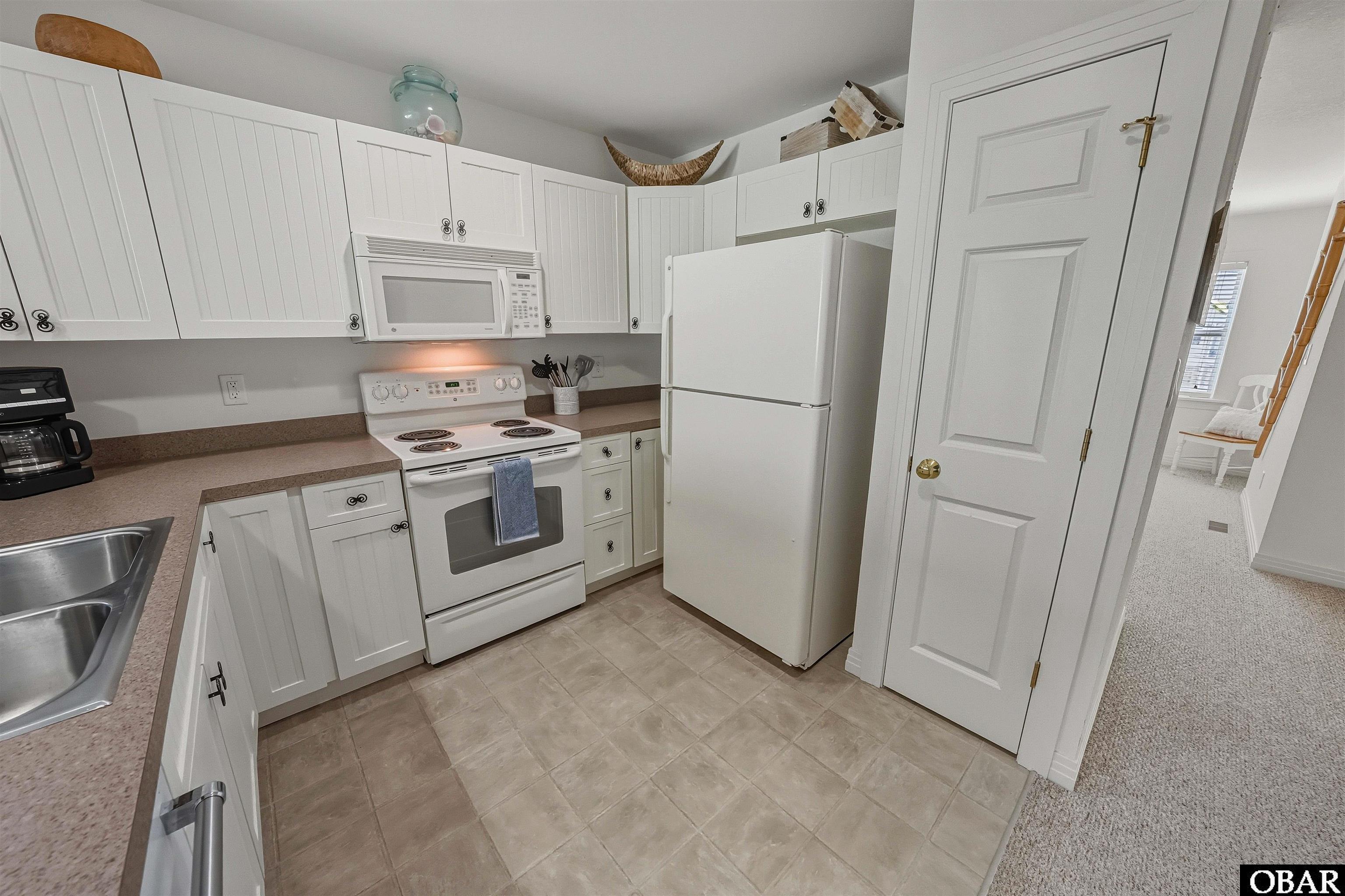 1107 Cambridge Road, Unit 305H Kill Devil Hills, NC 27948 - Photo 8 of 47