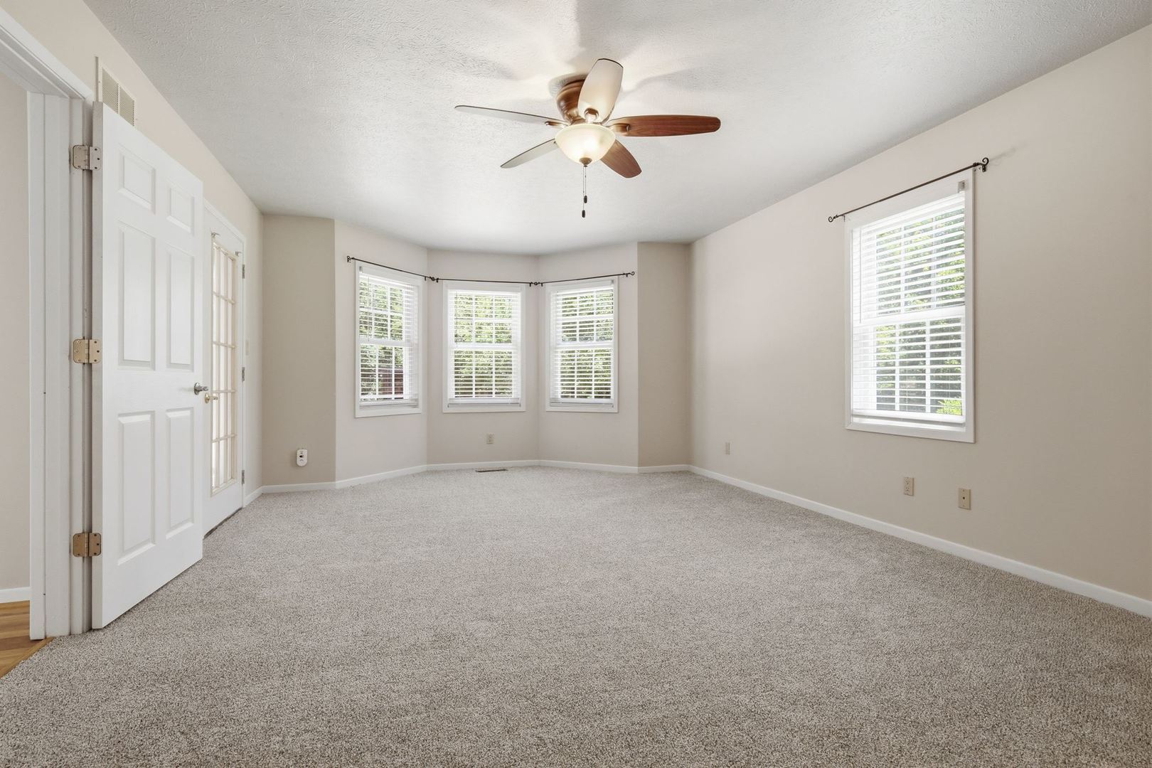 15863 East 2120 N Road Pontiac, IL 61764 - Photo 19 of 49