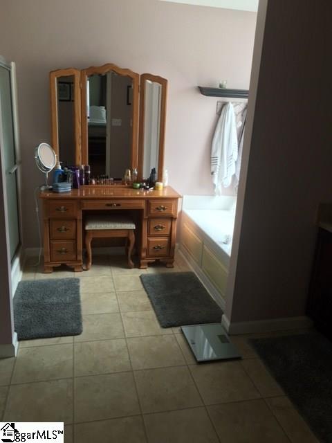 422 Flowerwood Lane Inman, SC 29349 - Photo 13 of 36 Gallery Image 13