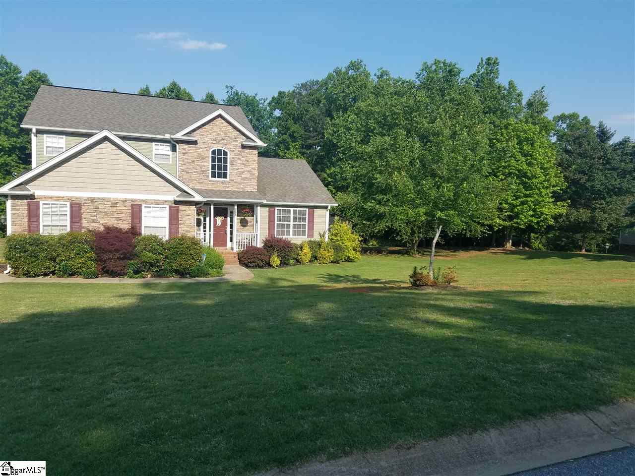 422 Flowerwood Lane Inman, SC 29349 - Photo 3 of 36 Gallery Image 3