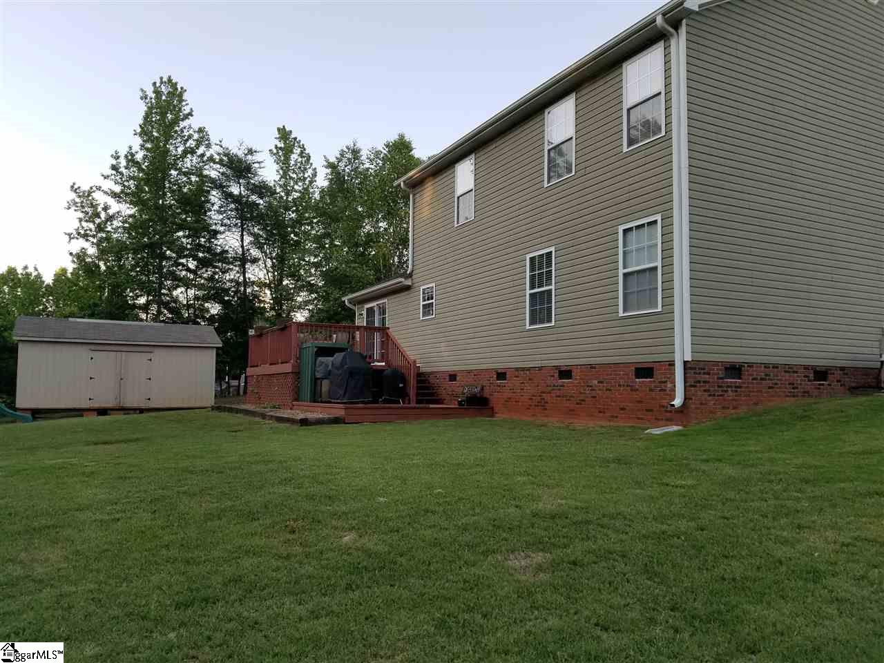422 Flowerwood Lane Inman, SC 29349 - Photo 6 of 36 Gallery Image 6