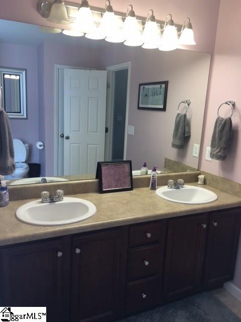 422 Flowerwood Lane Inman, SC 29349 - Photo 9 of 36 Gallery Image 9