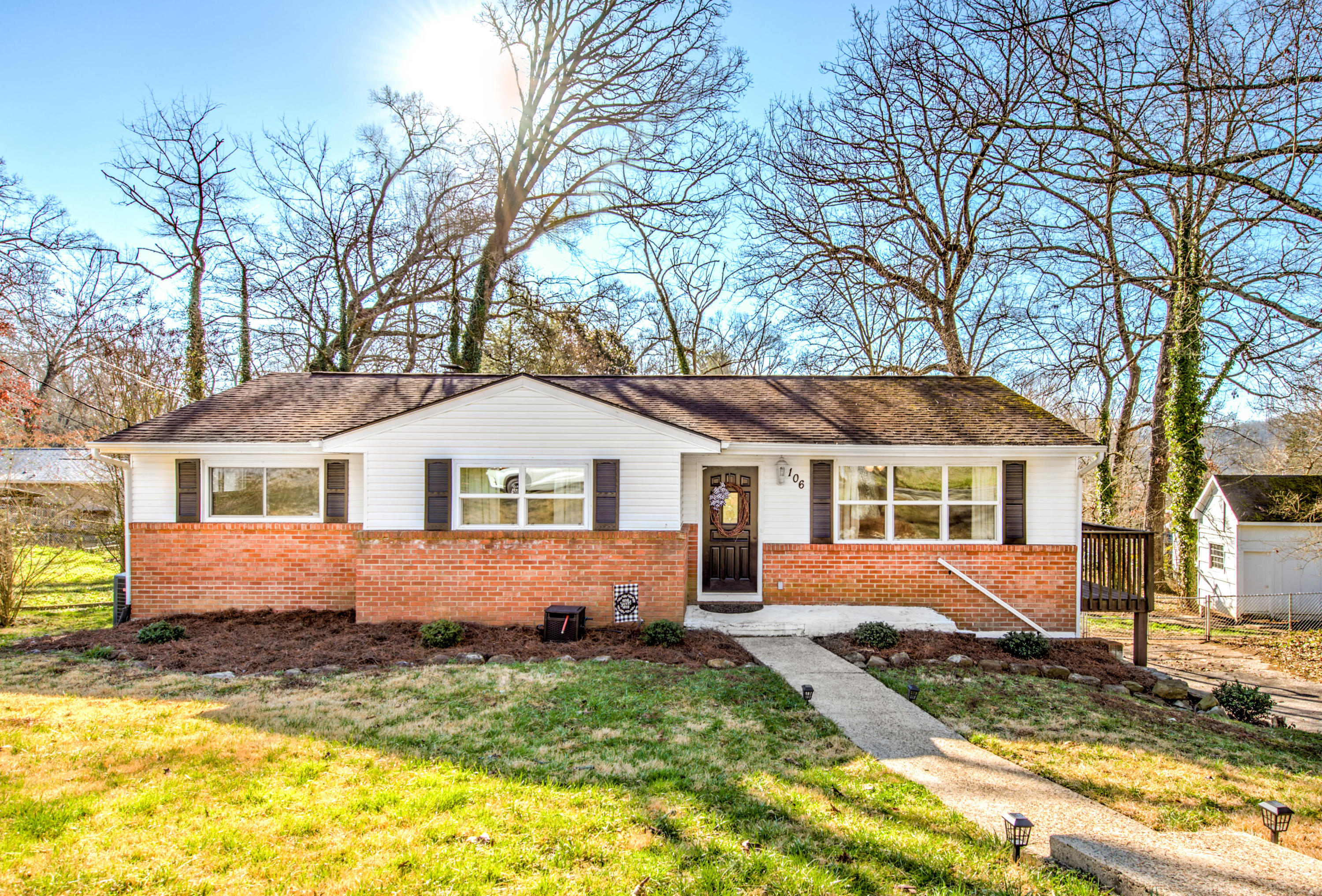106 Ithaca Lane Oak Ridge, TN 37830 - Photo 1 of 35 1