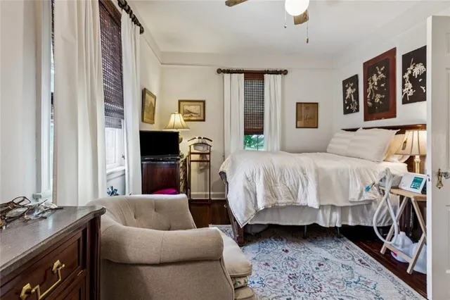 $1,465,000 | 107 East Oakridge Park, Metairie, LA 70005