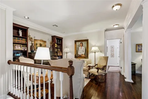 $1,465,000 | 107 East Oakridge Park, Metairie, LA 70005