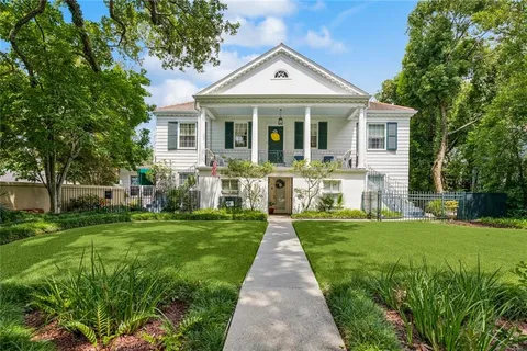 $1,465,000 | 107 East Oakridge Park, Metairie, LA 70005