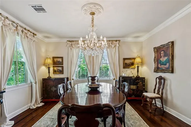 $1,465,000 | 107 East Oakridge Park, Metairie, LA 70005