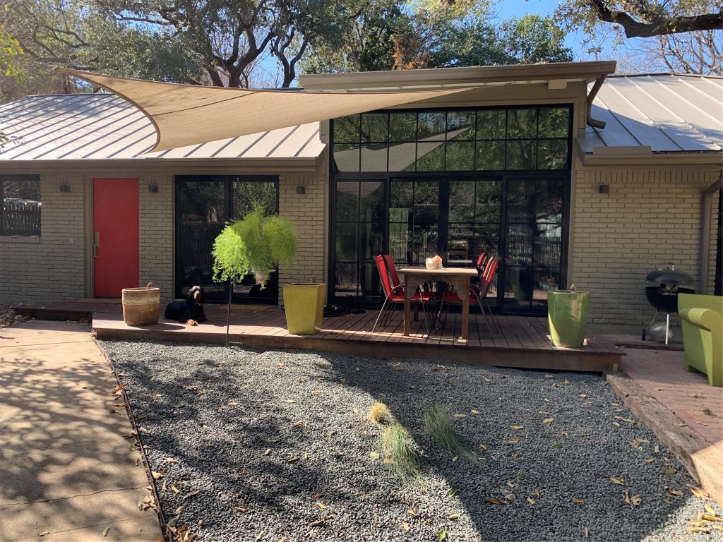 901 Avondale Road, Austin, TX 78704 Compass