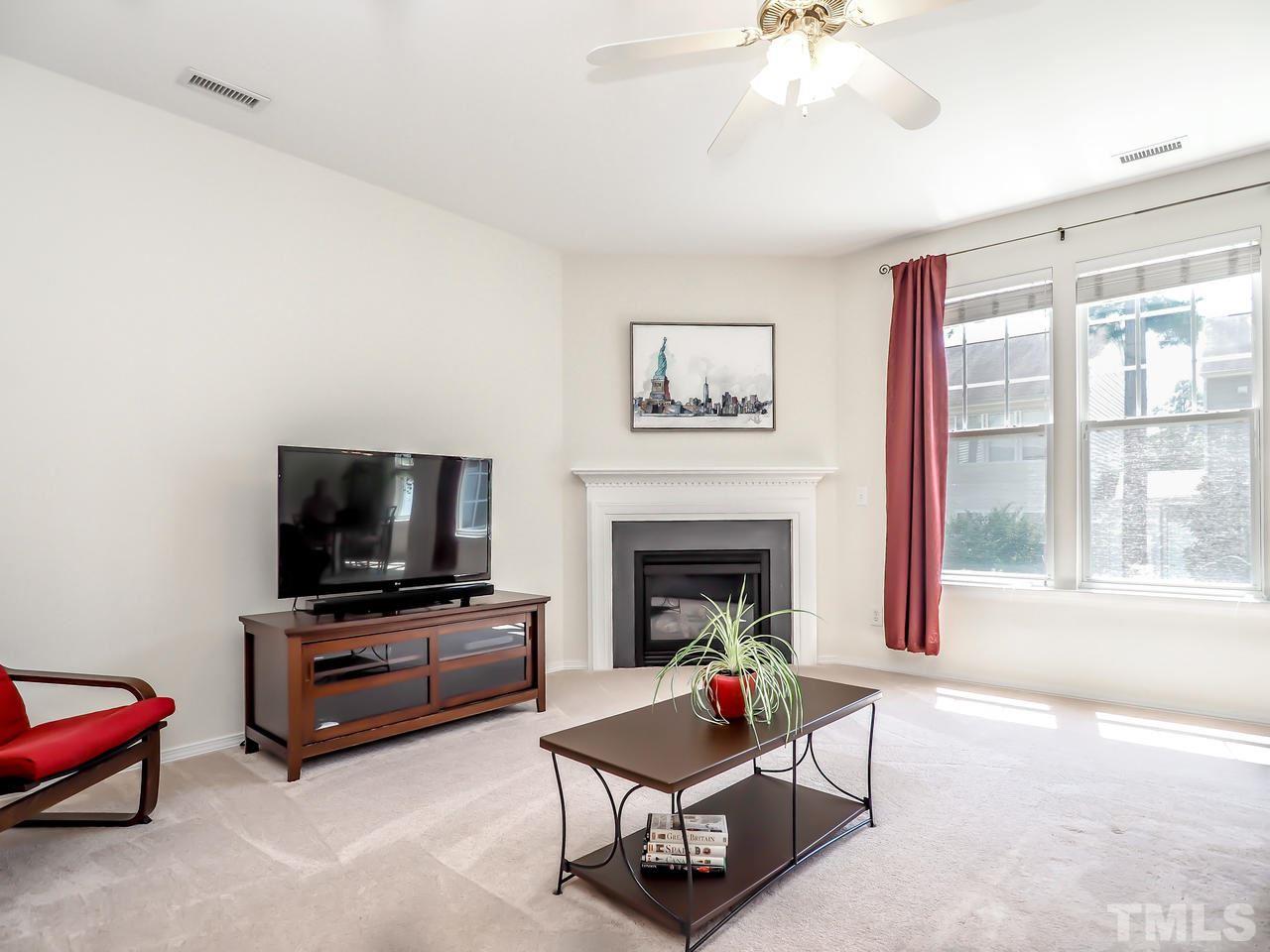 8507 Flying Buttress Drive Raleigh, NC 27613 - Photo 4 of 27