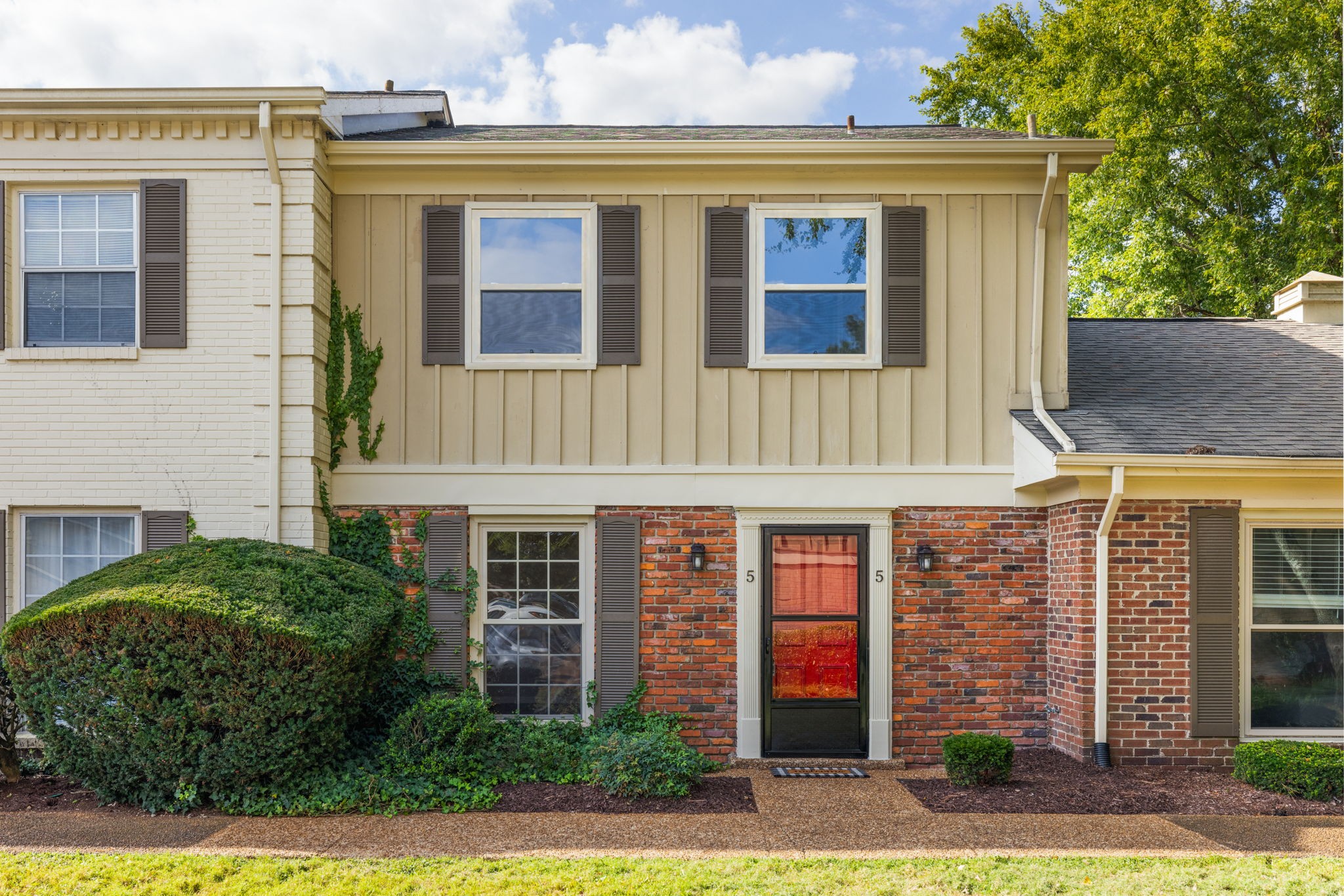 1011 Murfreesboro Road, Unit E5 Franklin, TN 37064 - Photo 1 of 55 Gallery Image 1