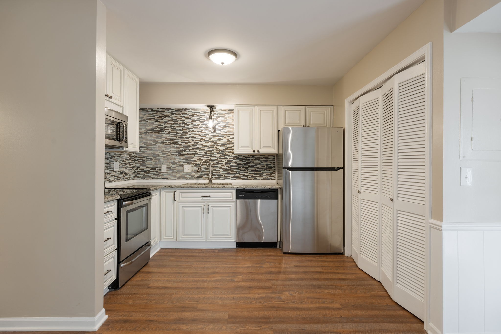 1011 Murfreesboro Road, Unit E5 Franklin, TN 37064 - Photo 19 of 55 Gallery Image 19