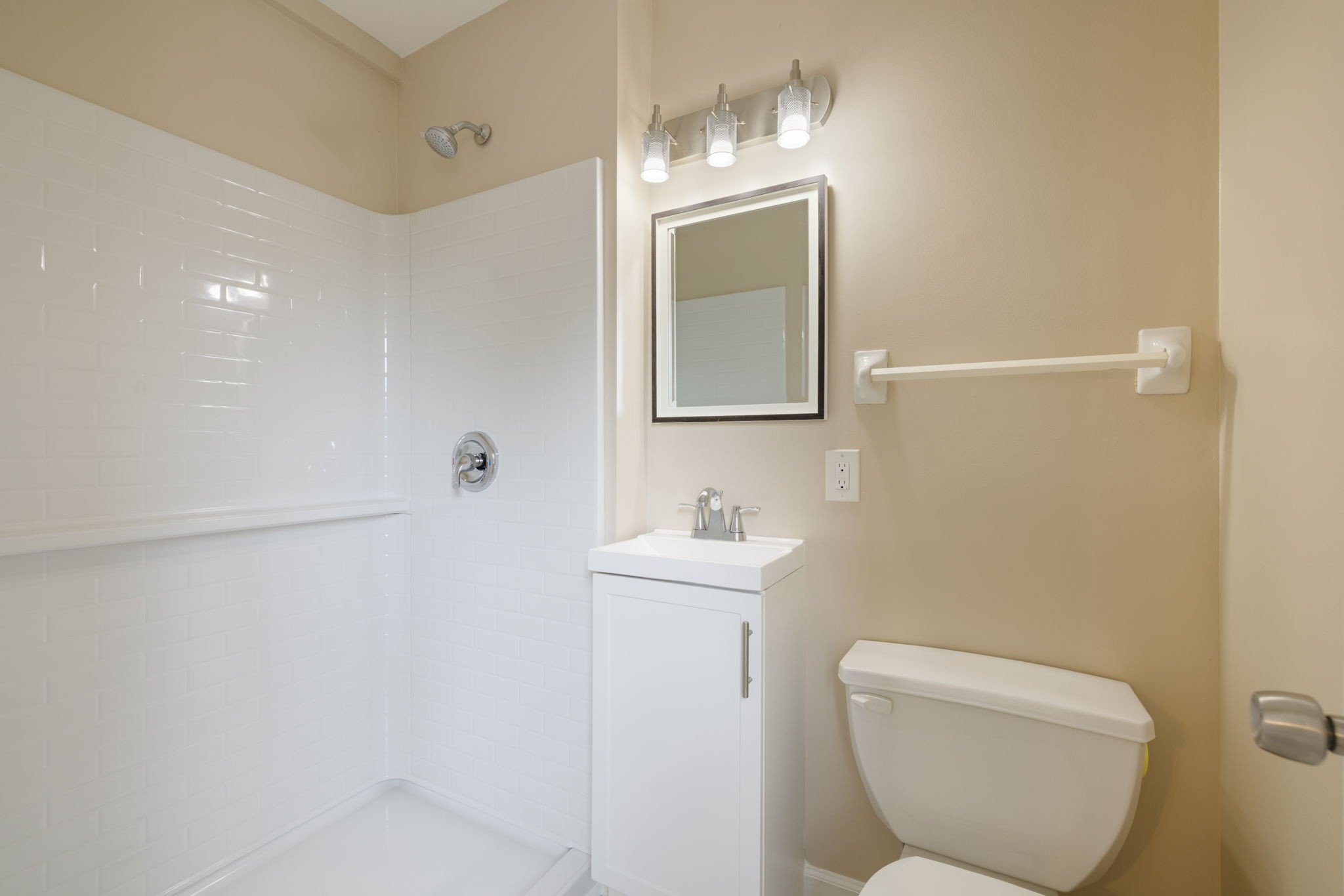 1011 Murfreesboro Road, Unit E5 Franklin, TN 37064 - Photo 31 of 55 Gallery Image 31
