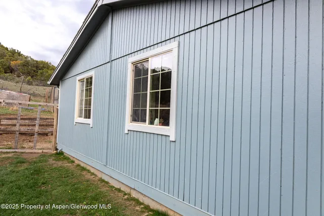 a view of a lake with houses