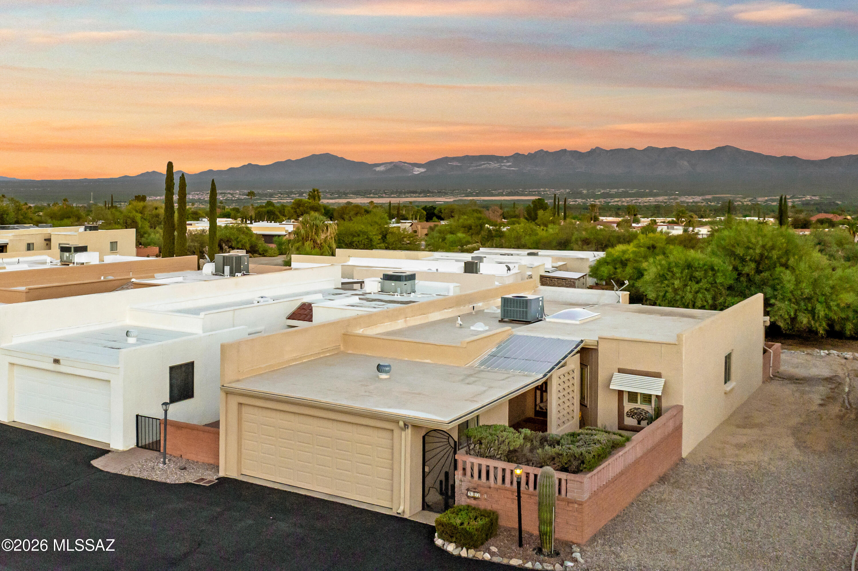 907 West Rio-Altar Green Valley, AZ 85614 - Photo 13 of 42 7-print-907 W Rio Altar - MLS Images Lux