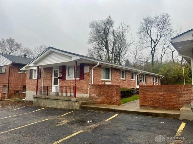 266 East Nottingham Road, Unit 2 Dayton, OH 45405 - Photo 1 of 11