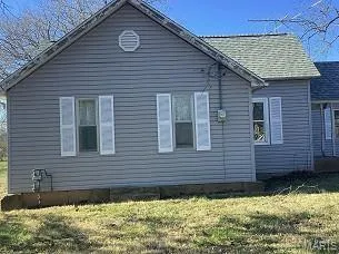 $105,998 | 1647 Doubet Road, Farmington, MO 63640