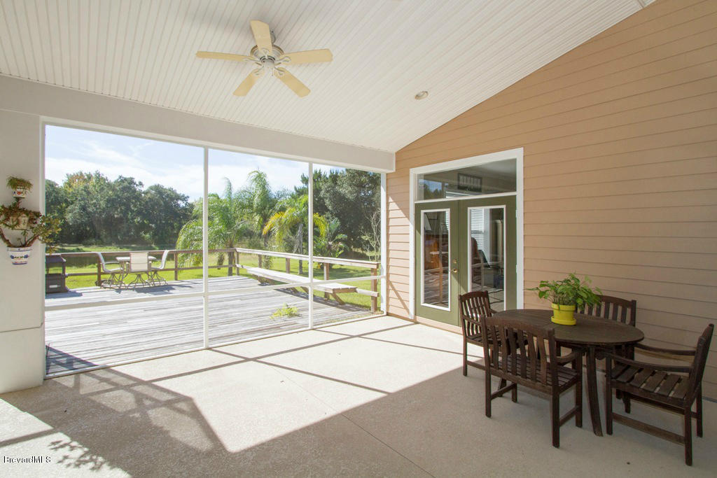 1365 Dalbora Road Merritt Island, FL 32953 - Photo 8 of 35 Back Patio