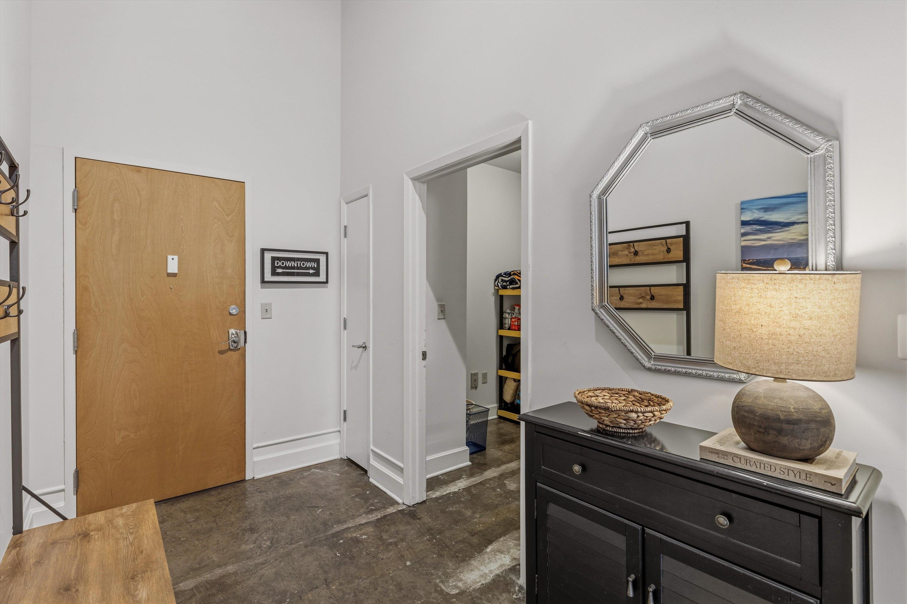 648 Riverside Drive, Unit 204 Memphis, TN 38103 - Photo 8 of 33